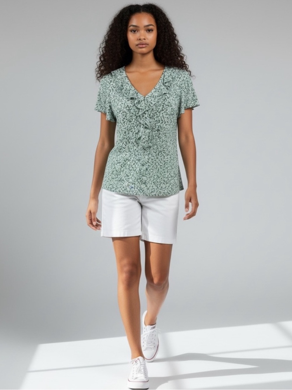 Adrianna Papell Ditsy Flower Spring Summer Blouse ~. NWT     size Medium